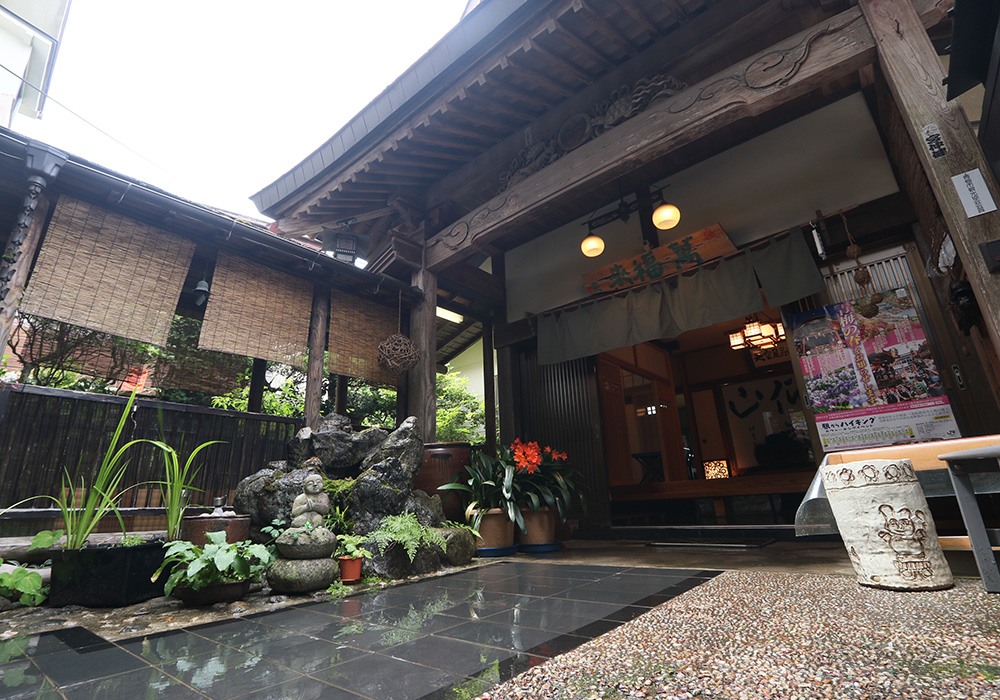 宿坊 西須崎坊 蔵屋の入口